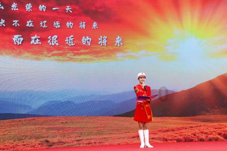 我出生当天,就被父母送走了,听说我继承了200多万遗产,他们要和我相认