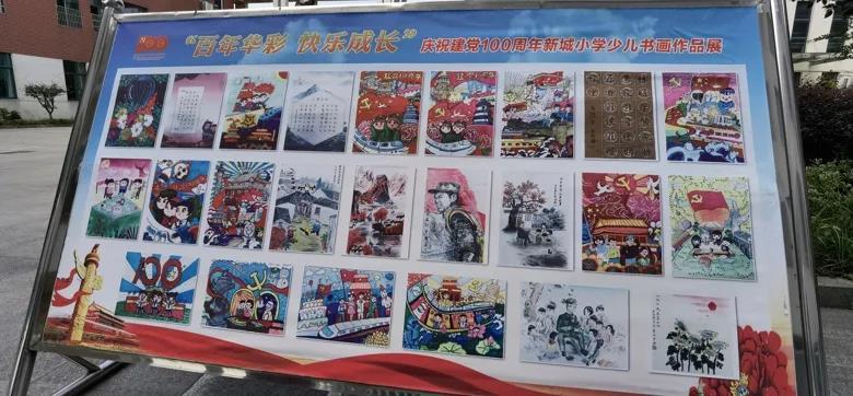 张雪峰直播间迎来美女学霸,主动曝光老爸是银行行长,笑不活了