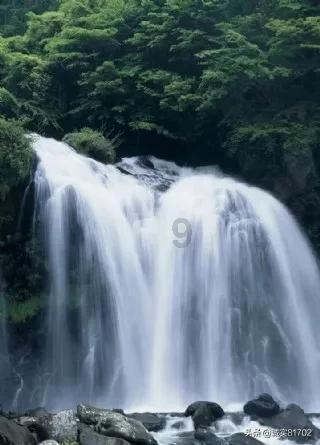 我的女朋友很喜欢我，但是我有一些腻了，我该分手吗？