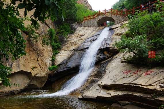 江陵又添一健身广场