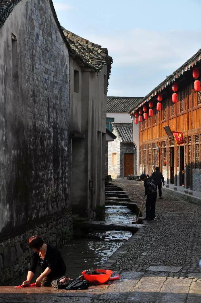 虫虫助手下载