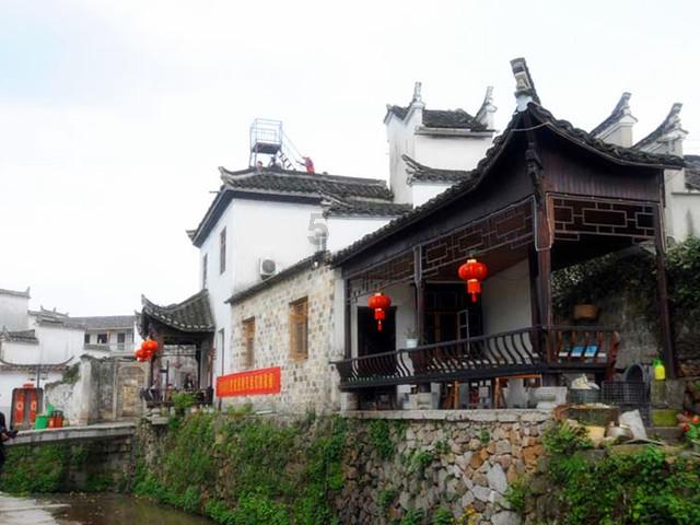 龙吟奇门案例1036：要拍一套法拍房，但是不知道能否有捡漏的机会低价拍走