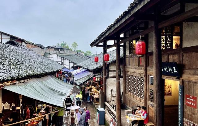 婚姻不光是爱情，经济基础对婚姻来说意味着什么？游戏画面